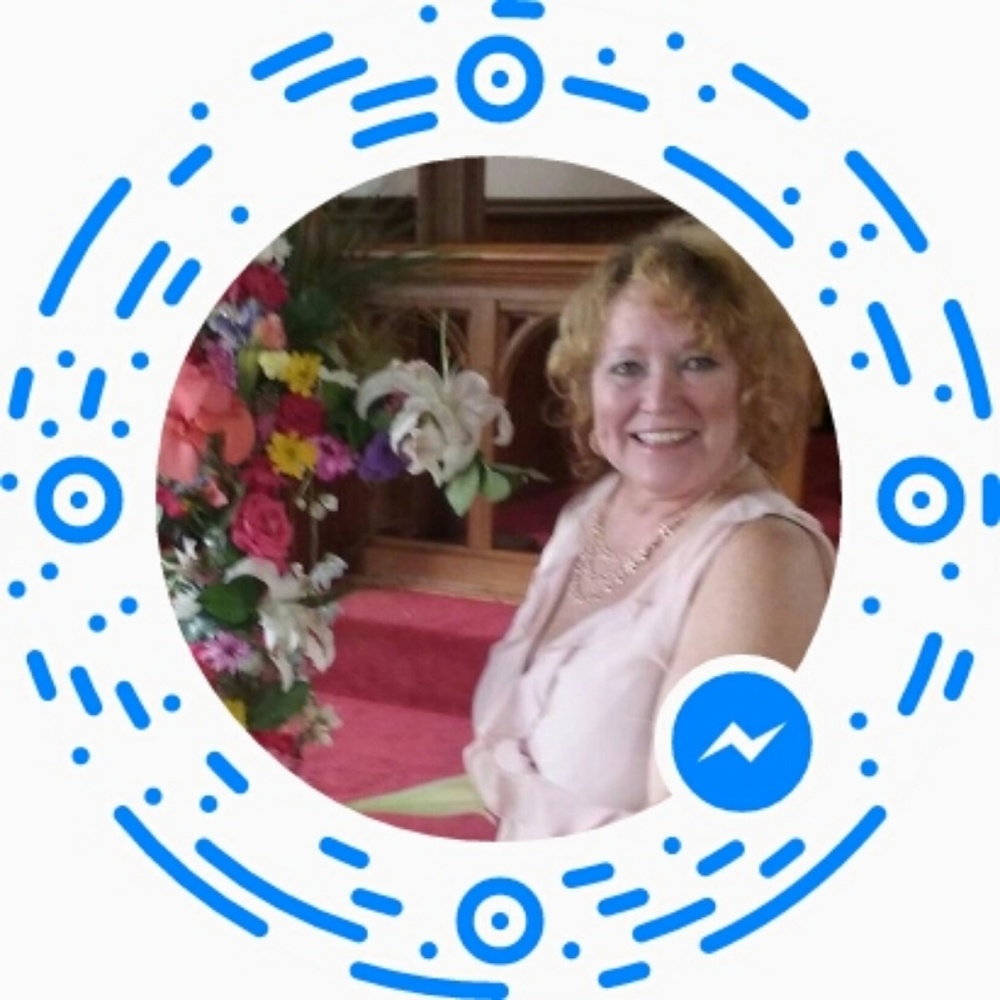 Meet your Posher, Celia